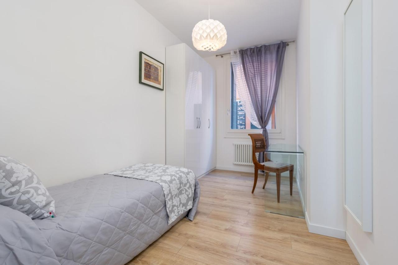 Rialto Bridge Luxury Apartment Venesia Bagian luar foto