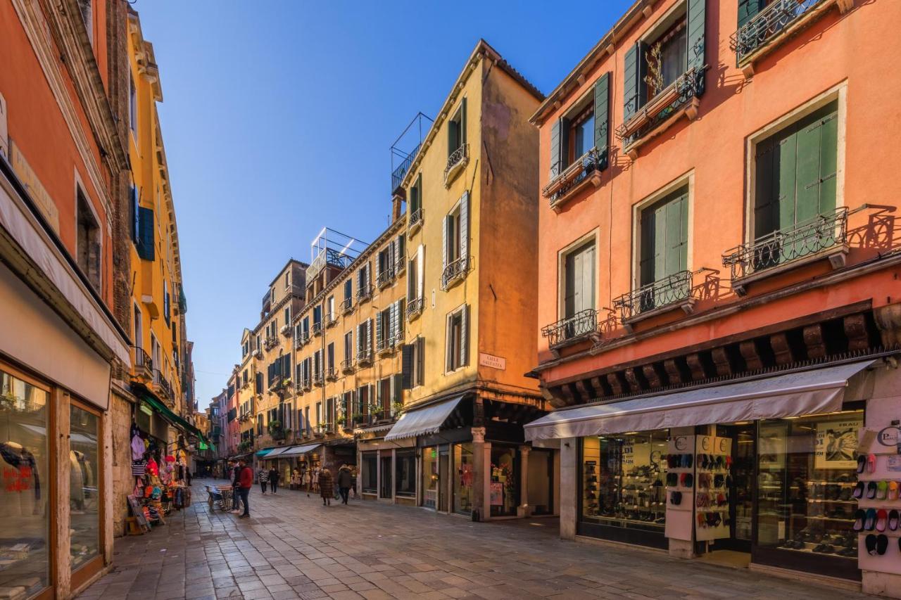 Rialto Bridge Luxury Apartment Venesia Bagian luar foto