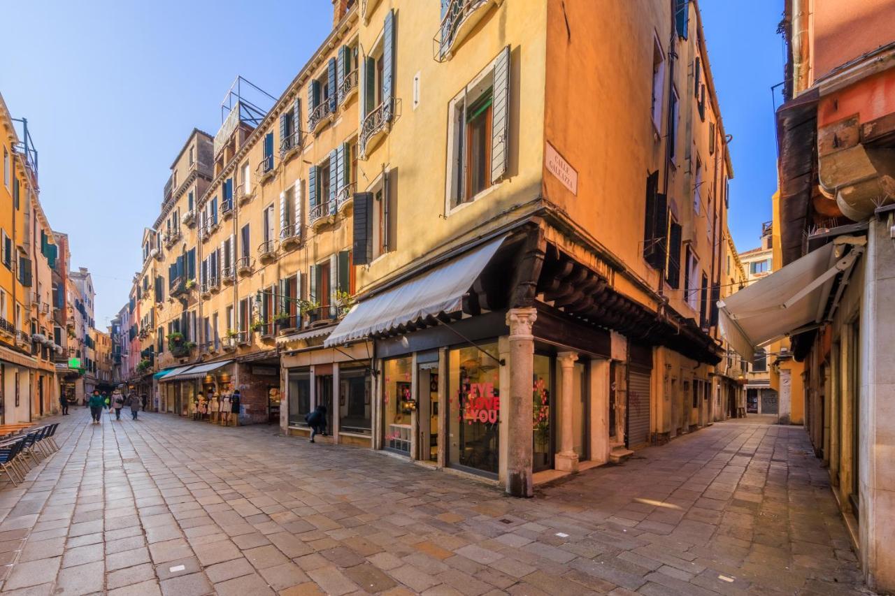 Rialto Bridge Luxury Apartment Venesia Bagian luar foto