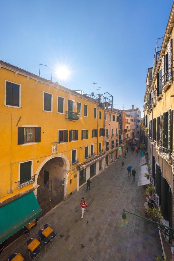 Rialto Bridge Luxury Apartment Venesia Bagian luar foto